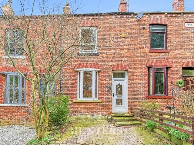 House for sale in Rhodes, Burnedge