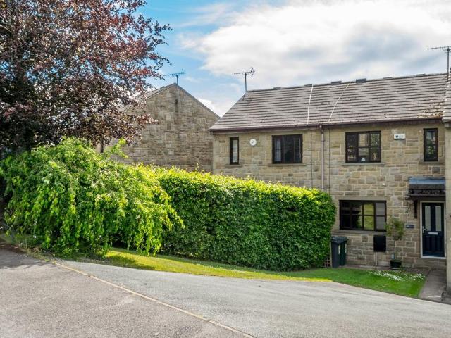 House for sale in Shelley, Shepley