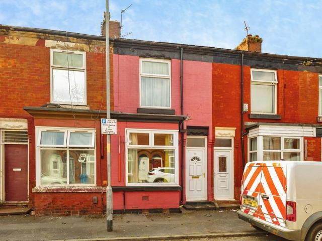 House for sale in Georgia, Greater Manchester