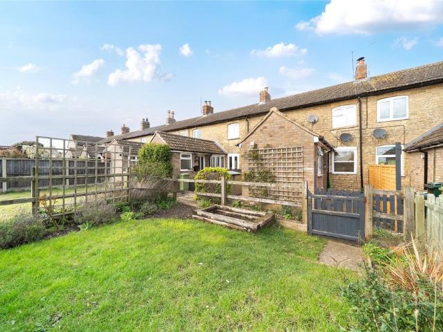 House for sale in Lavendon