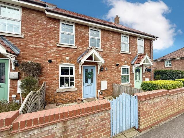 House for sale in Stokesby, Norfolk