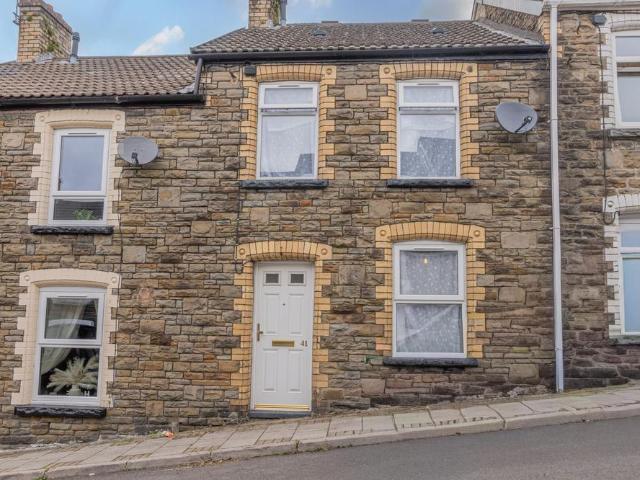 House for sale in Pont-y-waun, Cwmcarn