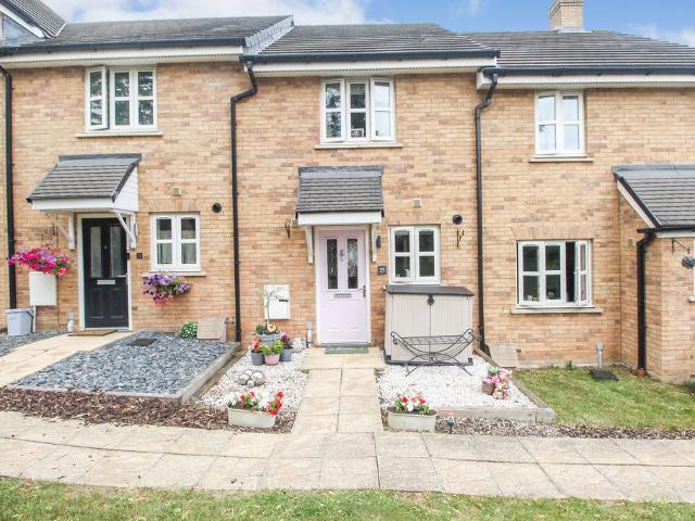 House for sale in Harrowden, Bedford