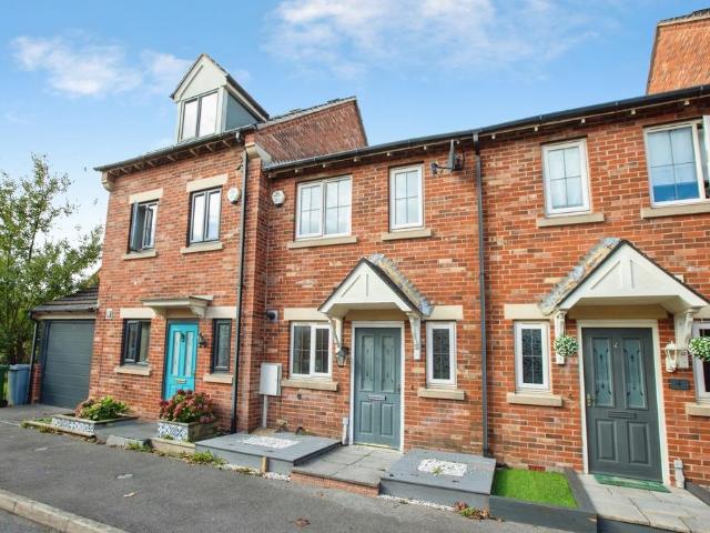 House for sale in Alverton, East Midlands