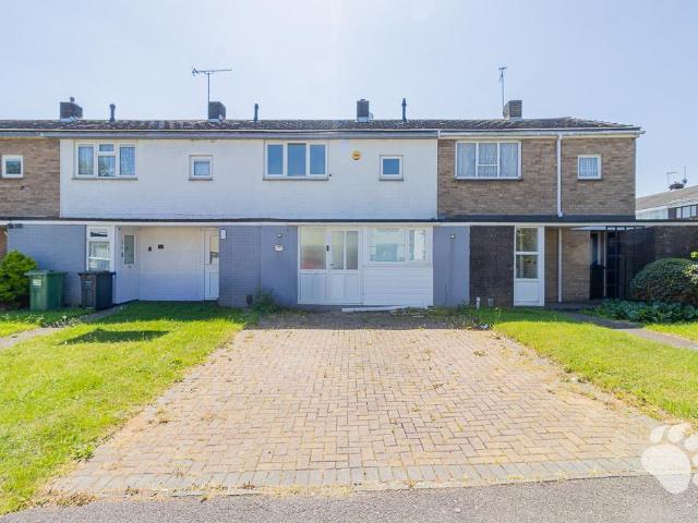 House for sale in Vange, Essex