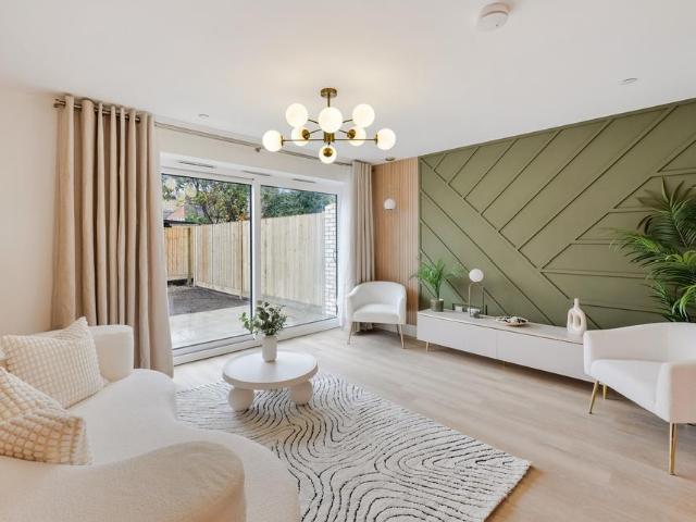 House for sale in Peckham, Greater London
