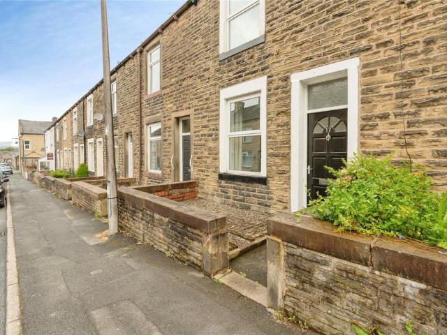 House for sale in Winewall, Higherford