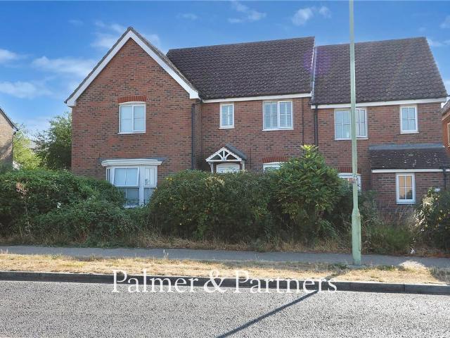 House for sale in Thorington Park, Chelmondiston