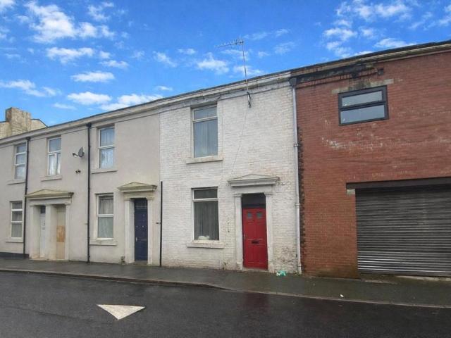 House for sale in Queen's Park, Blackburn
