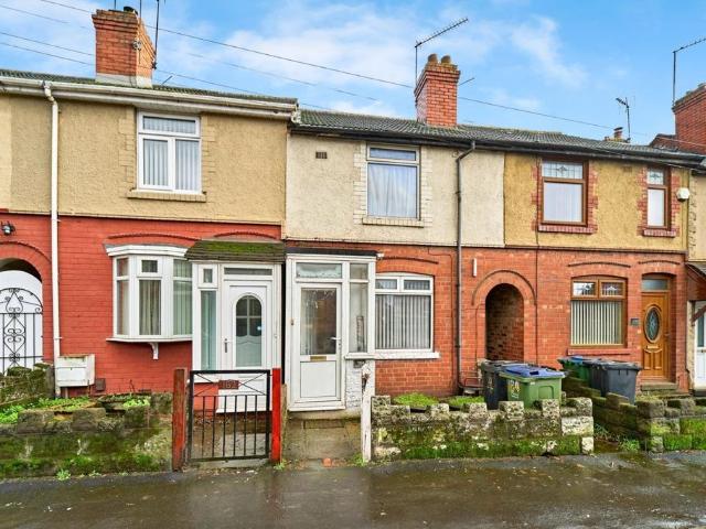 House for sale in Harvills Hawthorn, Hill Top