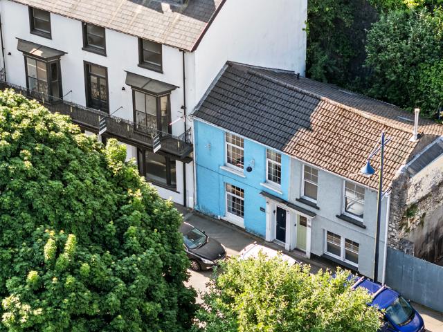 House for sale in Thistleboon, Mumbles ,the