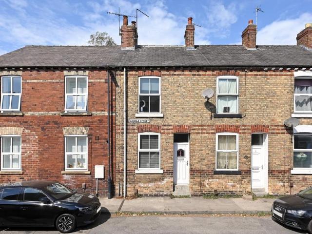 House for sale in Leeman Road, High Field