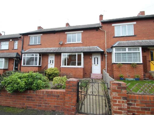House for sale in Farsley, West Yorkshire