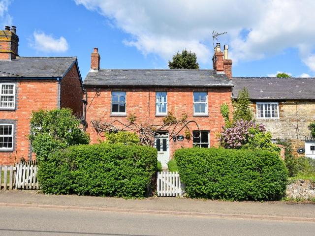 House for sale in Abthorpe, Northamptonshire