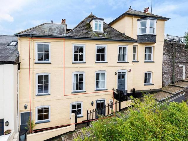 House for sale in Strode, Devon