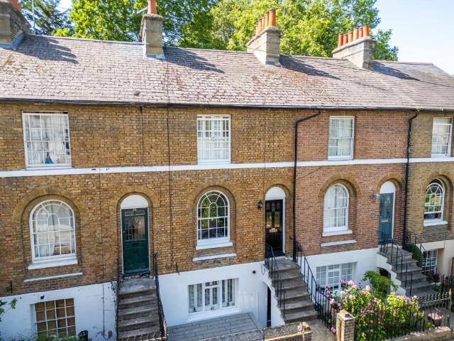 House for sale in Windmill Hill, Hamerton
