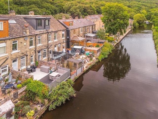 House for sale in Elland, Calderdale