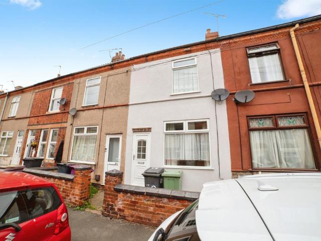 House for sale in Elmton, East Midlands