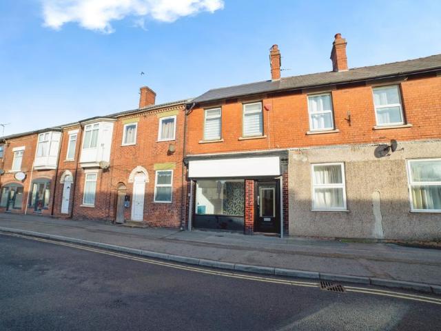 House for sale in Kedleston, East Midlands