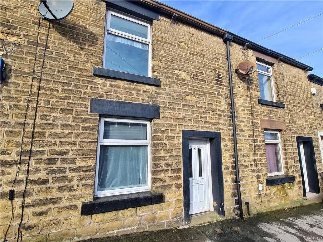 House for sale in Whitfield, Charlesworth
