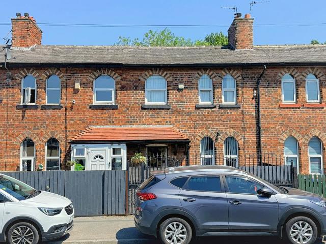 House for sale in West Yorkshire