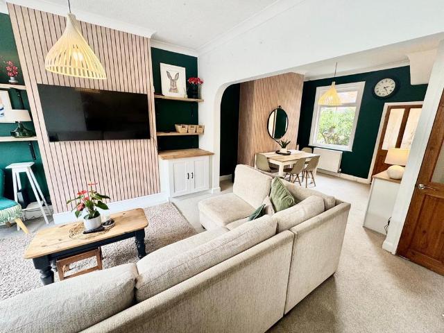 House for sale in Falsgrave, Kepwick