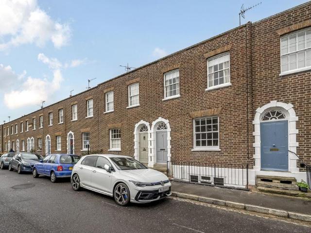 House for sale in Clewer Village, Windsor