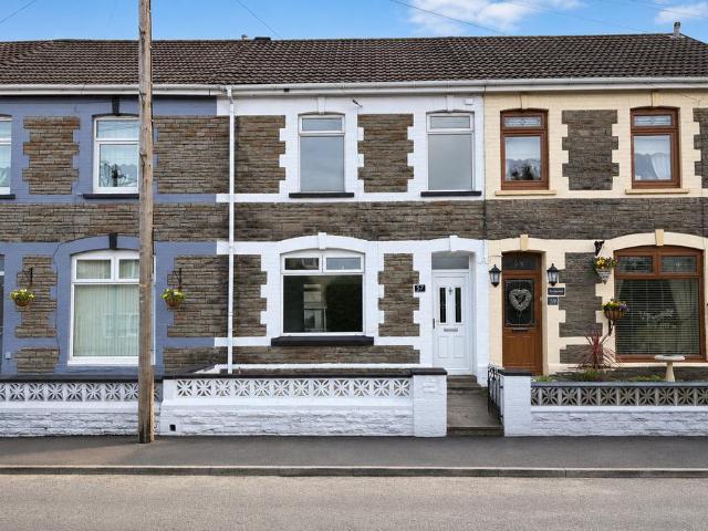 House for sale in Bargoed, Wales