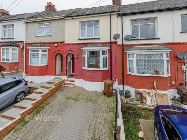 House for sale in Brompton, Gillingham