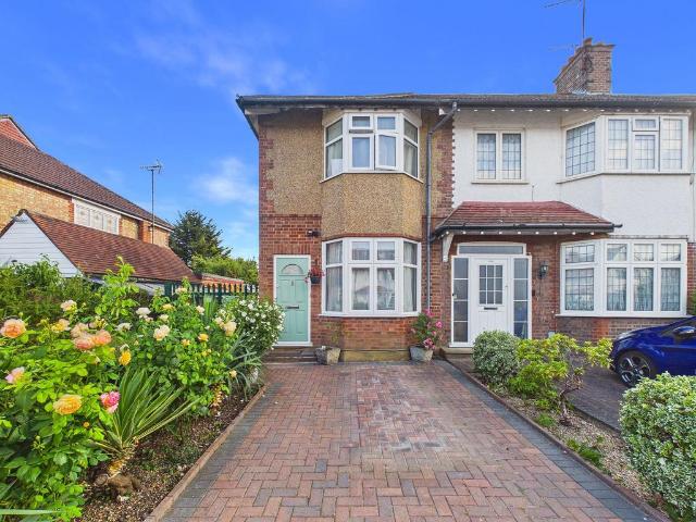 House for sale in Pinner, Greater London