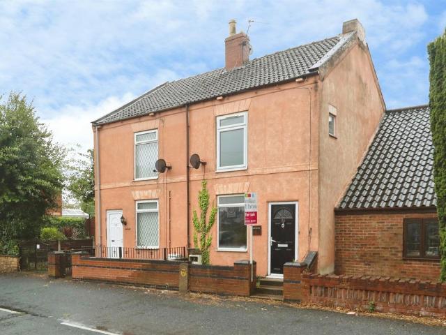 House for sale in Hatfield, South Yorkshire