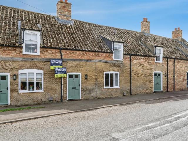 House for sale in Doddington, Fenland