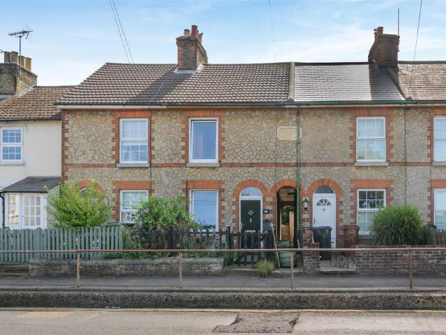 House for sale in Midway, Kent
