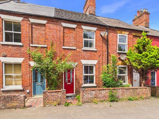 House for sale in Lakenham, East Bank