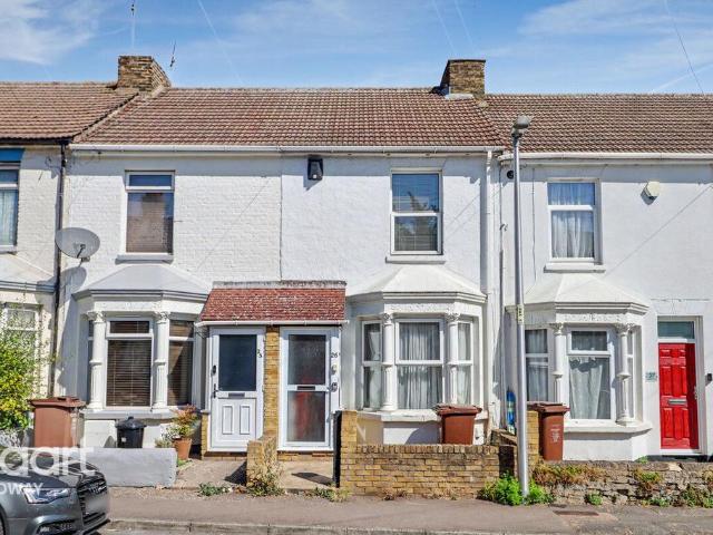 House for sale in Frindsbury
