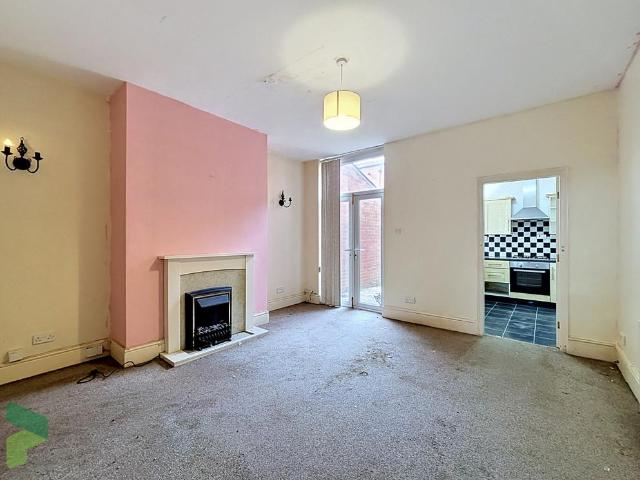 House for sale in Knowle Fold, Darwen