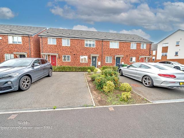 House for sale in Darlaston, West Midlands