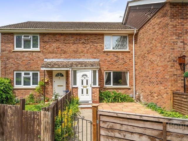 House for sale in Aldershot, Hampshire