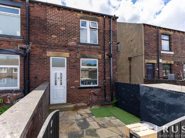 House for sale in Spen, Cleckheaton