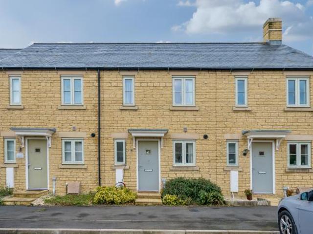House for sale in Fossebridge, Gloucestershire