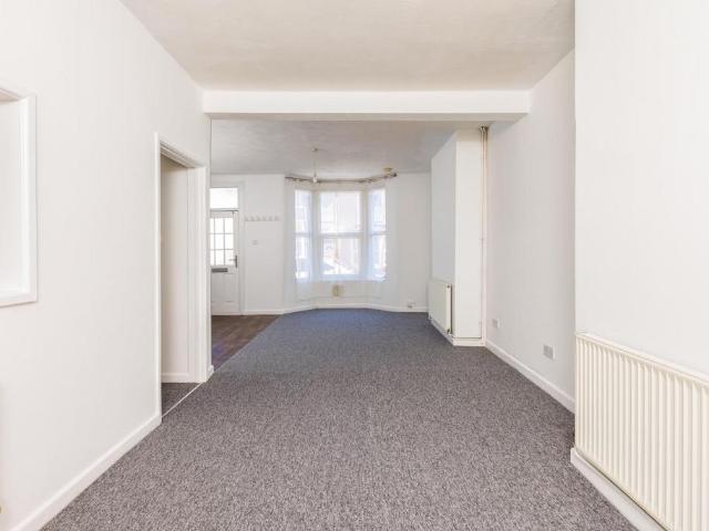 House for sale in Feckenham, City Of Bristol