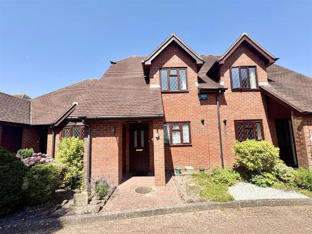 House for sale in Cross In Hand, East Sussex