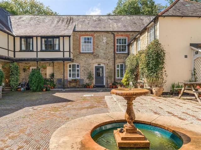 House for sale in Strode, Devon