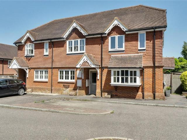 House for sale in Fole, Surrey