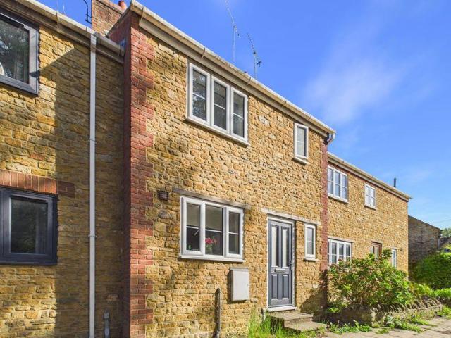 House for sale in West Coker, Somerset