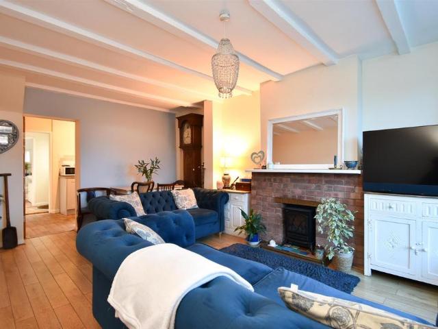 House for sale in Ore, Guestling Green