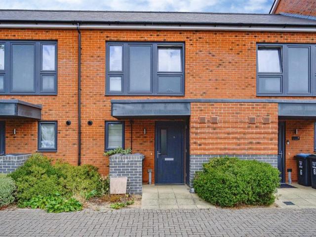 House for sale in Pouchen End, Hertfordshire