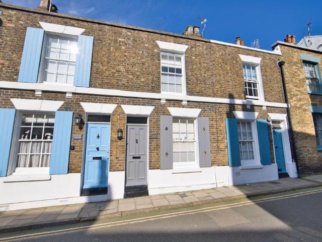 House for sale in Middle Deal, Ash