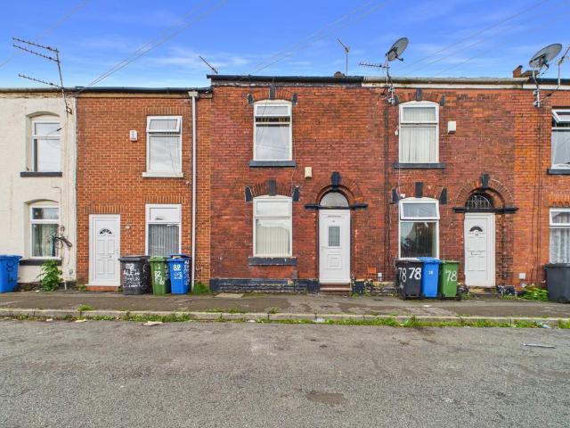 House for sale in Hurst Cross, Greenheys