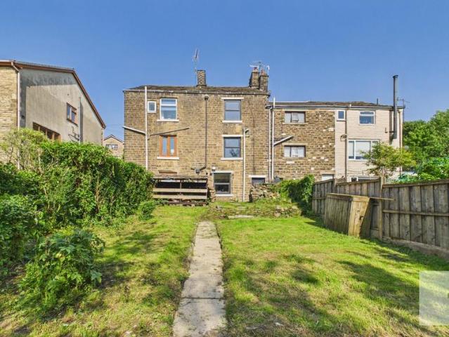 House for sale in Shuttleworth, Bury